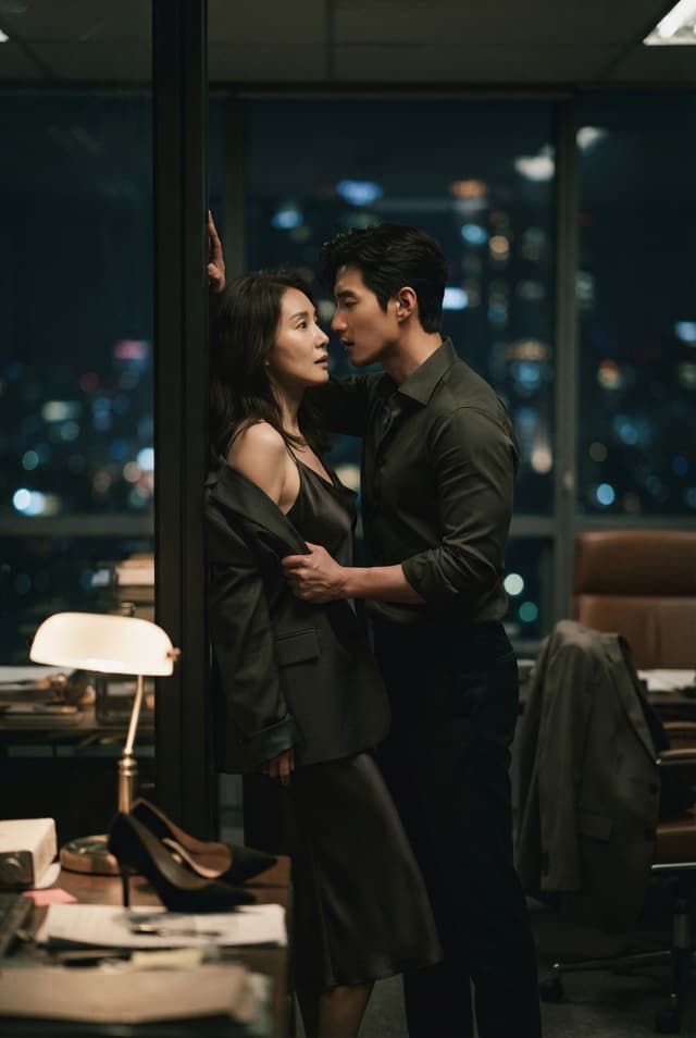 The Hot Office Lady's Sex Confession...2
